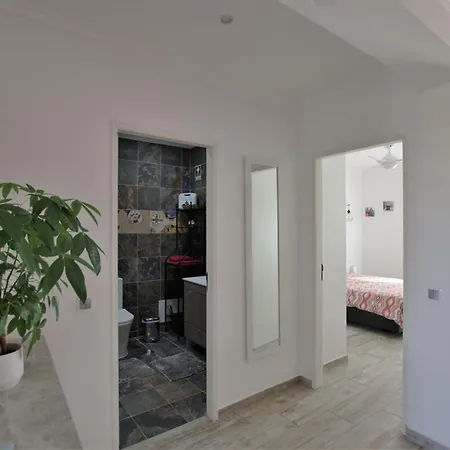 Albufeirasun, Arrive As A Guest Leave As A Friend. * Albufeira