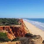 Albufeirasun, Arrive As A Guest Leave As A Friend. * Albufeira
