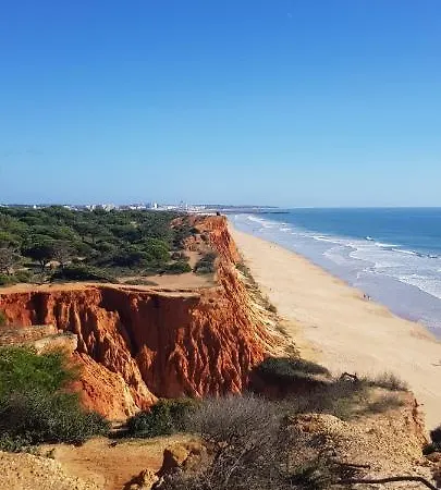 Albufeirasun, Arrive As A Guest Leave As A Friend. * Albufeira