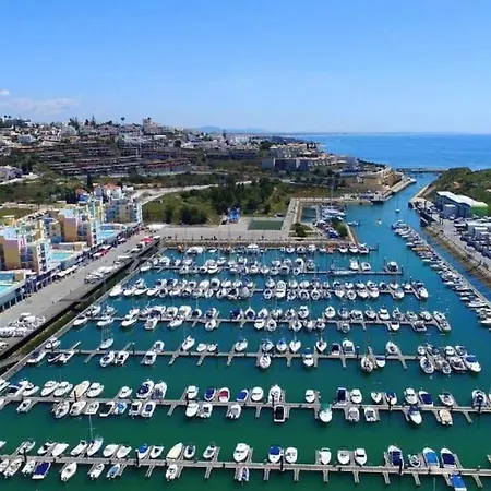 Διαμέρισμα Albufeirasun, Arrive As A Guest Leave As A Friend.